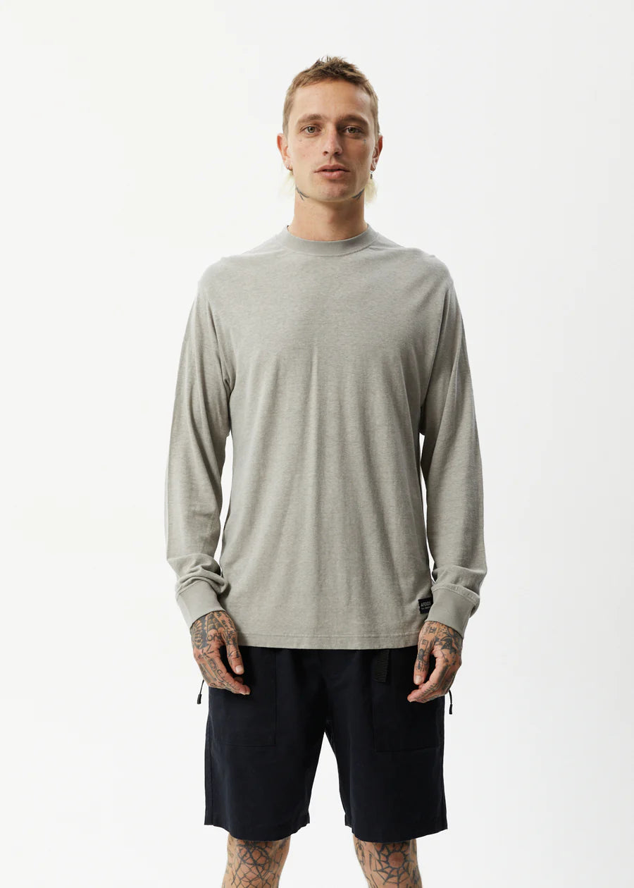 Essential Hemp Long Sleeve T-Shirt / Olive