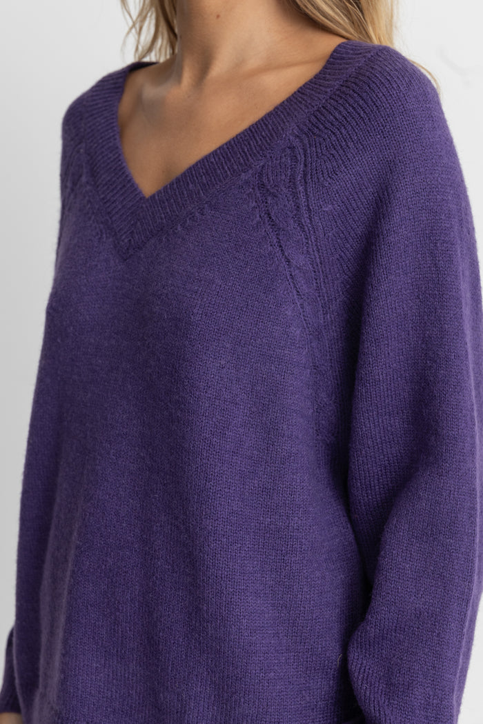 Moonstone Oversized V Neck Knit / Plum