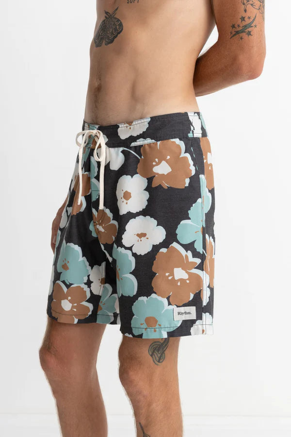 Floral Trunk / Vintage Black