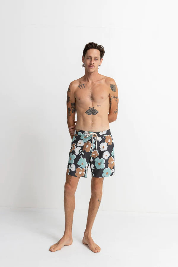 Floral Trunk / Vintage Black