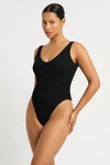 Mara One Piece / Black