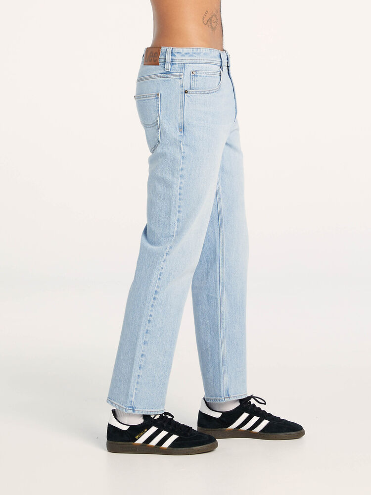 L-Three Straight Jean / Lit Blue