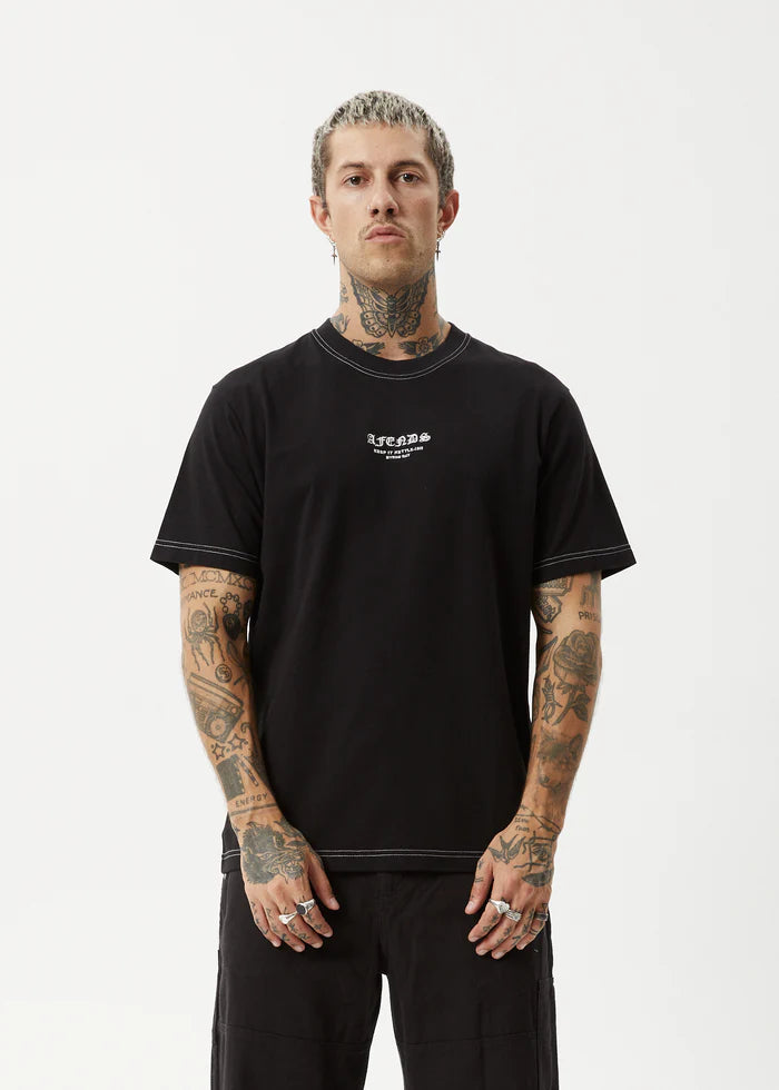 Gothic Recycled Retro Fit Tee / Black