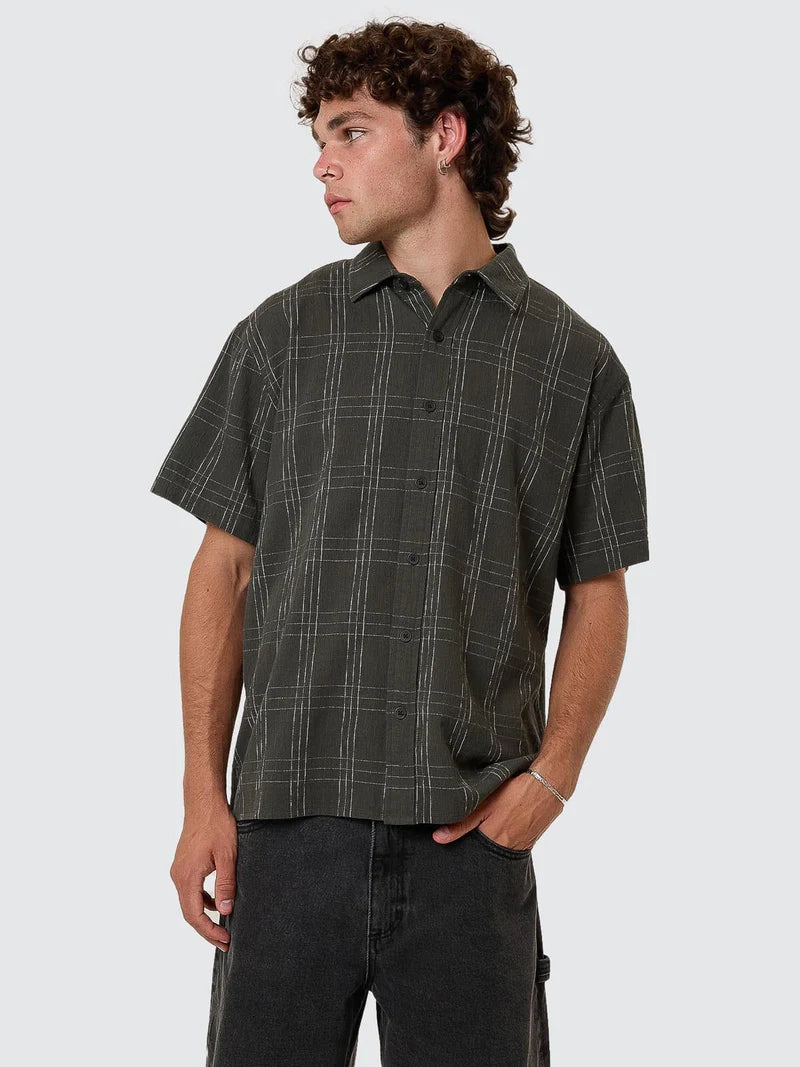 Built To Win SS Shirt / Oil Green