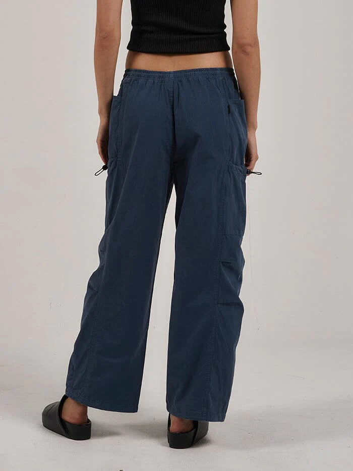 Dyad Parachute Pant / New Teal