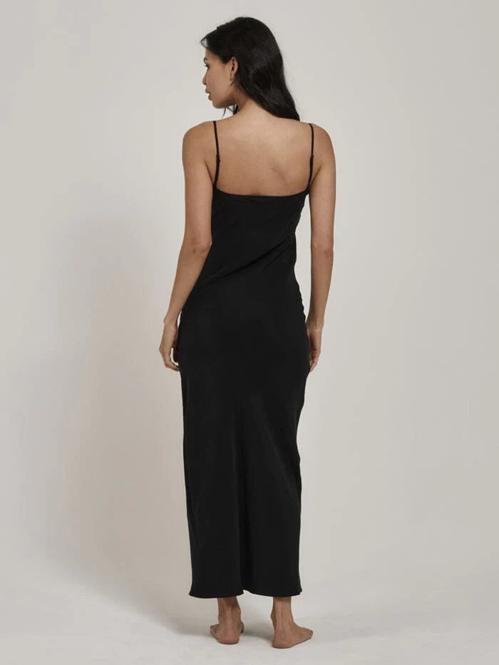 Naomi Slip Dress / Black
