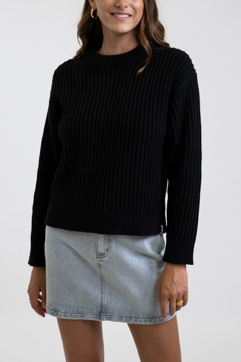 Classic Cable Knit Black