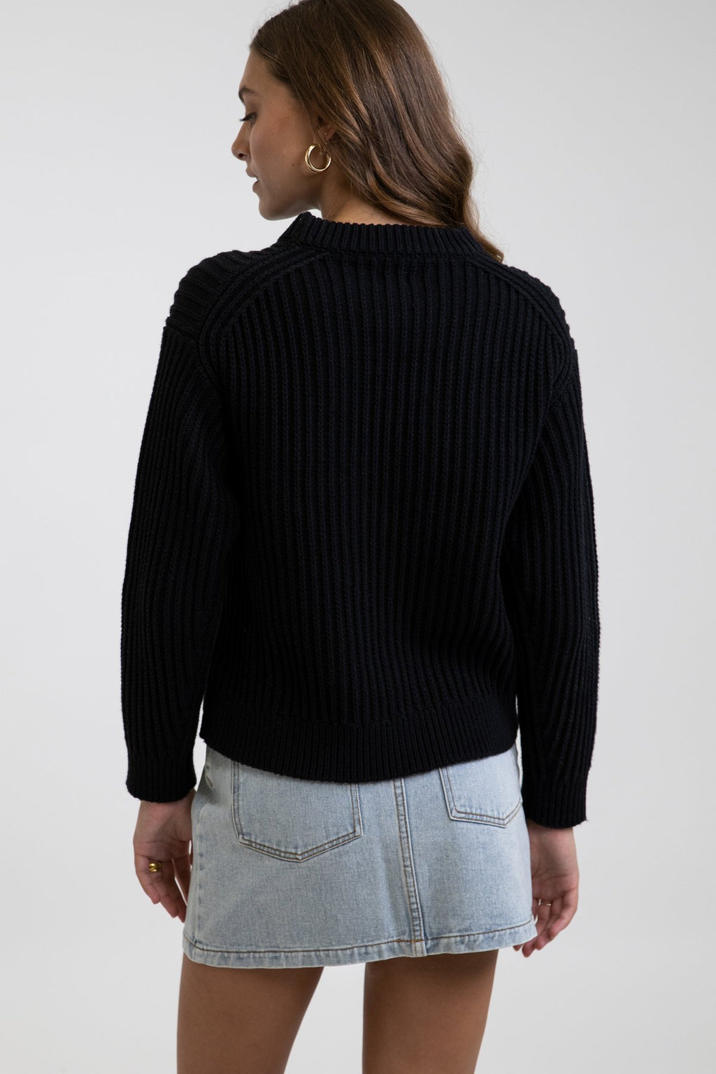 Classic Cable Knit Black