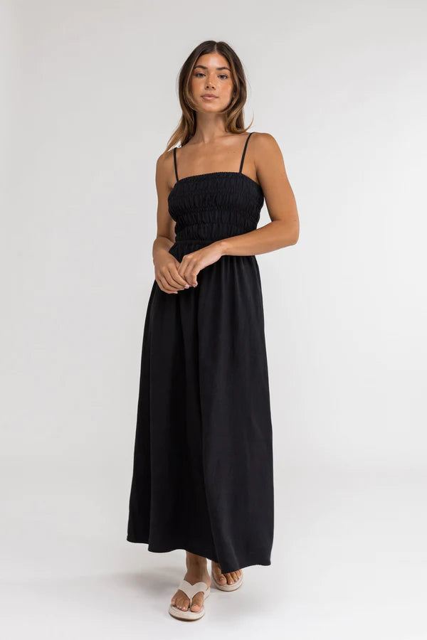 Classic Shirred Midi Dress / Black