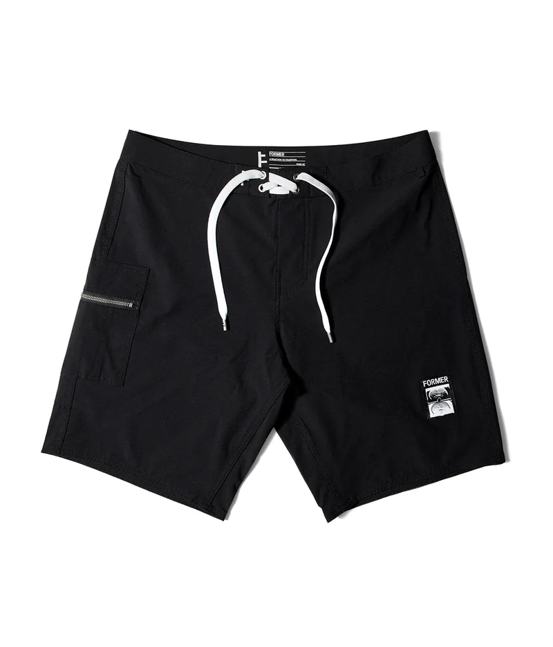Dane 18.5 Trunk / Black