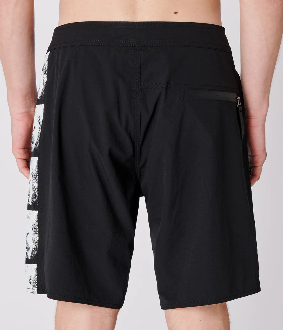 Dire Control Trunk / Black