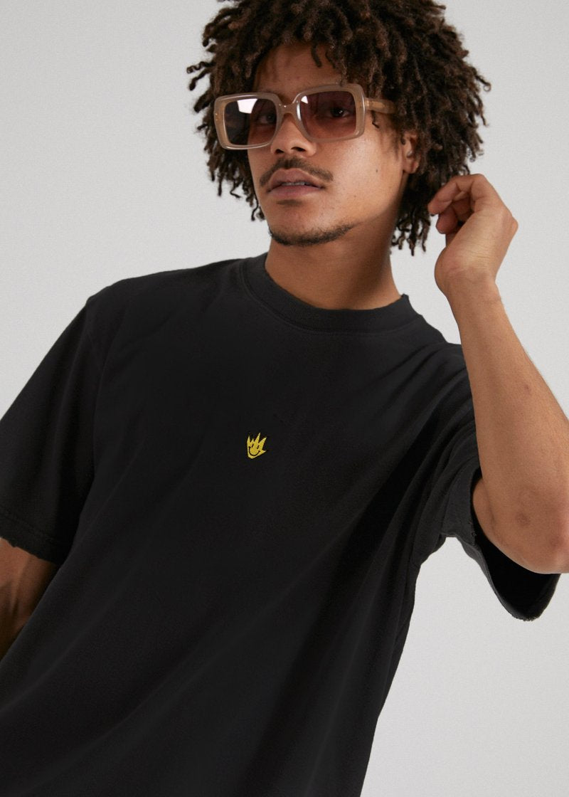 Tito Flame Retro Fit Tee Black - AKWA SURF